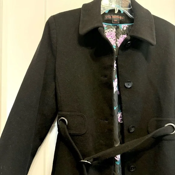 Black Via Spiga Wool Peacoat w/ floral lining! Belted waist and longer length! - Picture 2 of 6